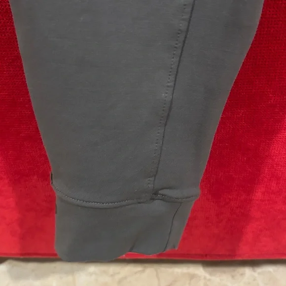 Under Armour fitted jogger running pants large - Picture 7 of 9